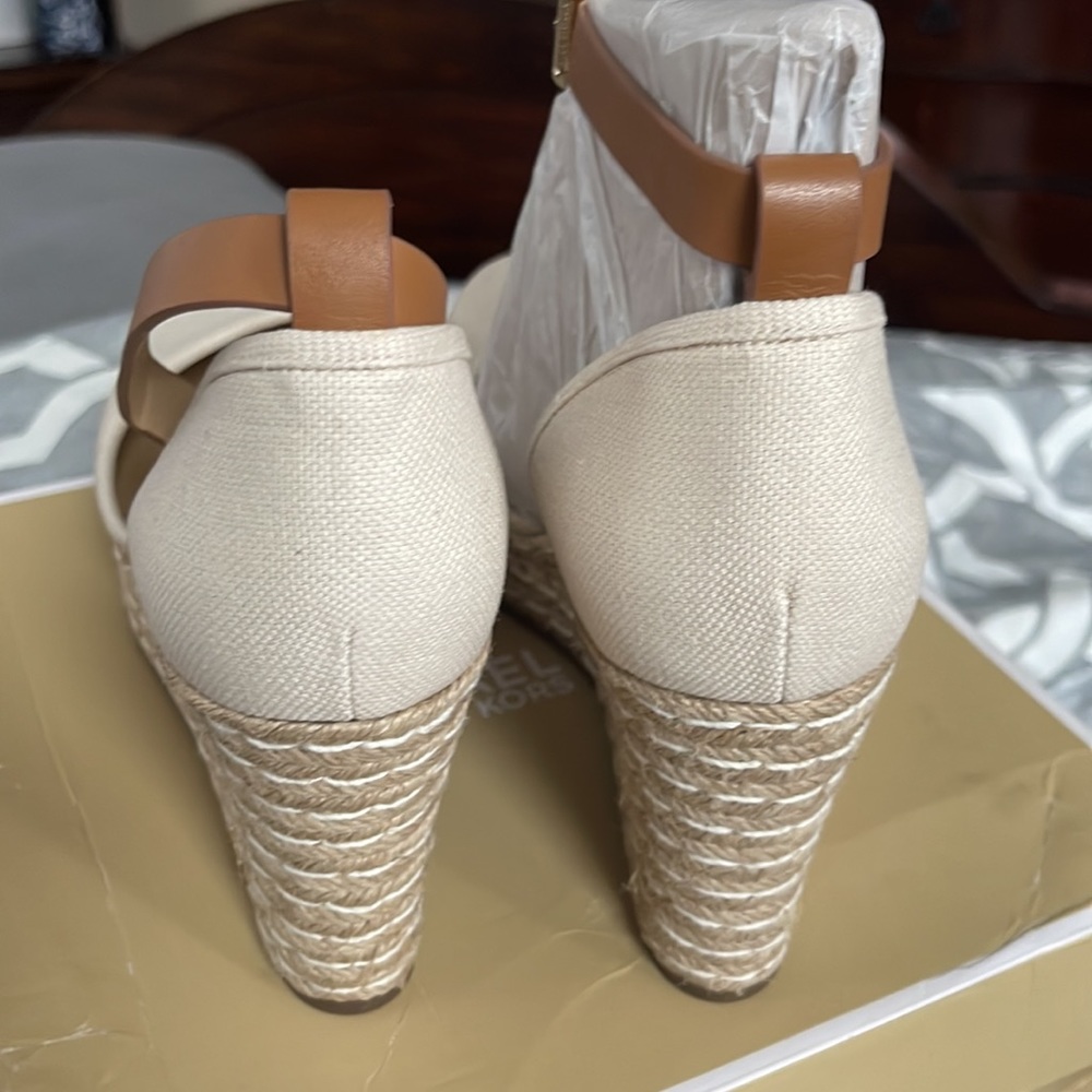 Michael Kors Cream Wedges - Picture 8 of 8